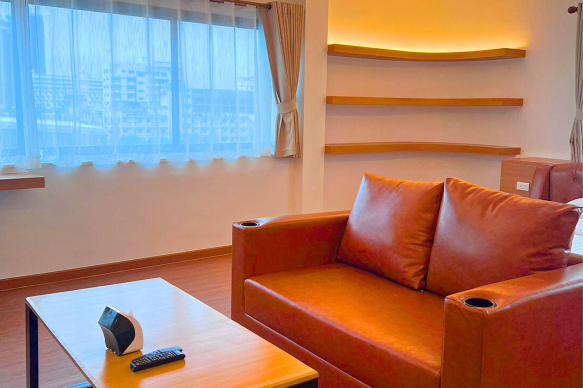The Lodge Pattaya Extérieur photo
