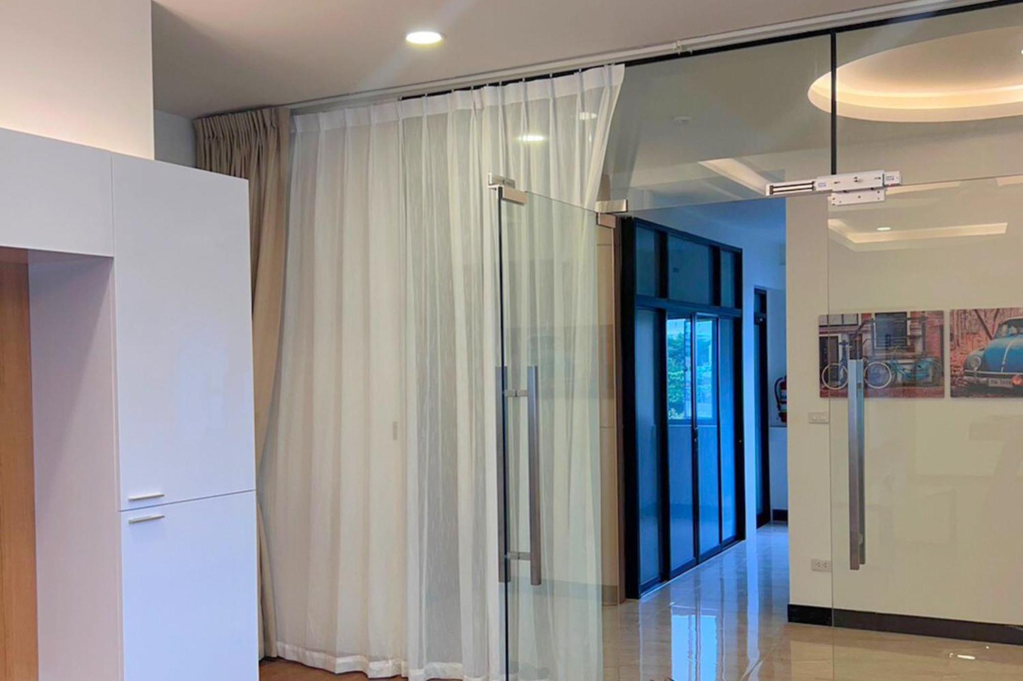 The Lodge Pattaya Extérieur photo